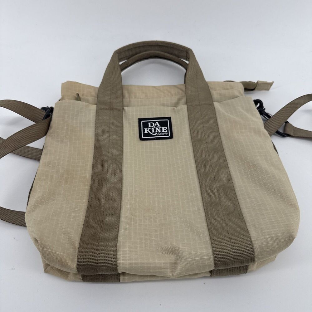Dakine Ripstop Crossbody Bag Beige Tan Adjustable Strap Zippered Pockets
